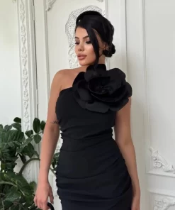Alternative view of Rochie midi tip creion neagra cu floare